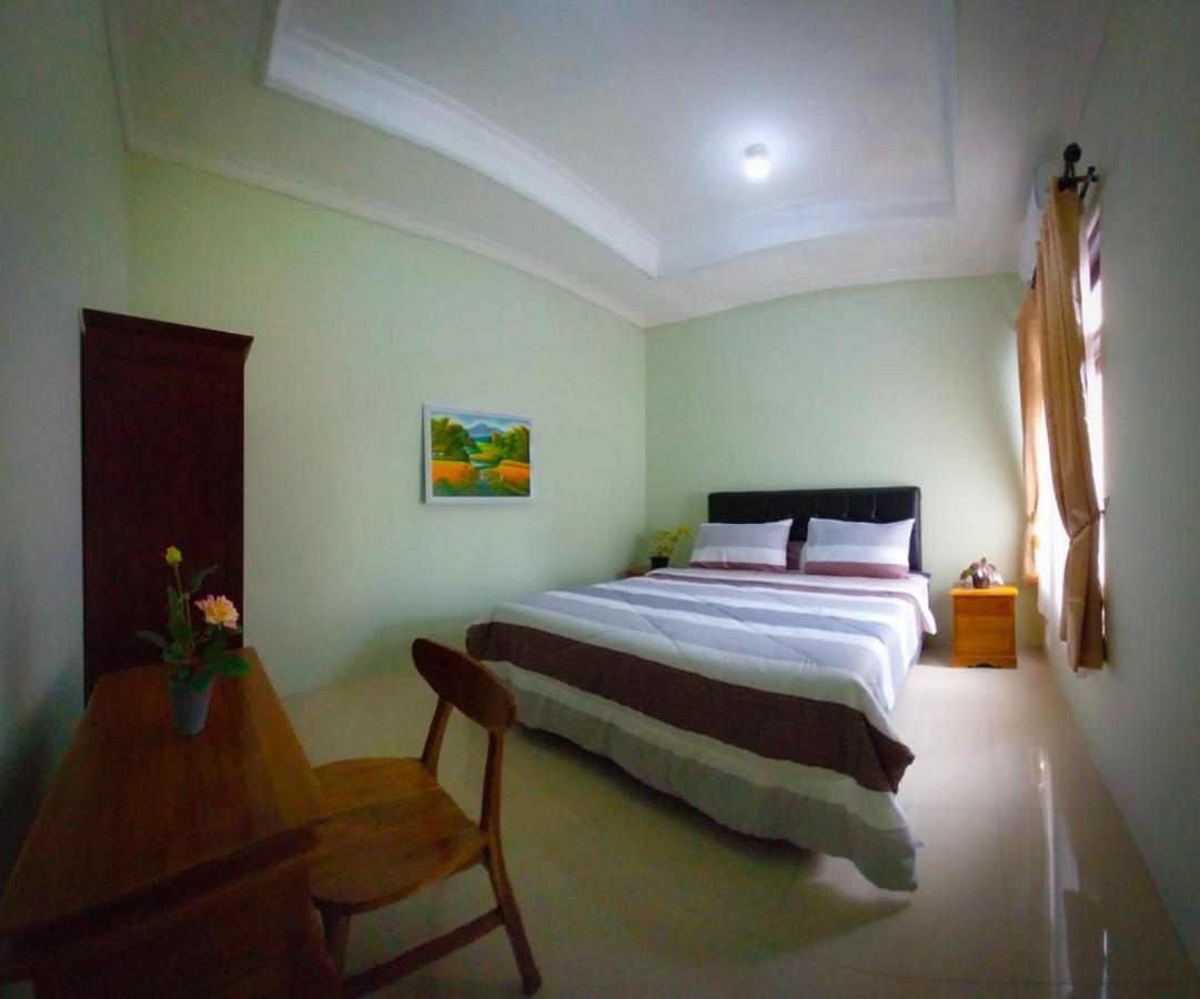 Gated 3Br Residence - 10 Mins From Malioboro Yogyakarta Exterior photo